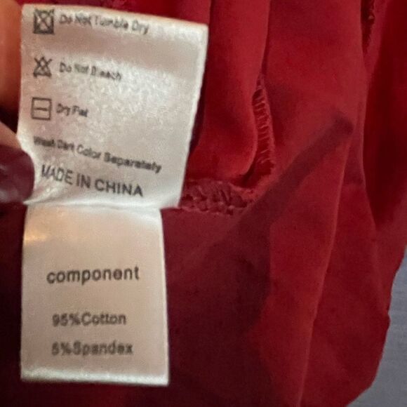 Red Cotton Long Sleeve Plus Size V Neck Dress - Picture 14 of 14